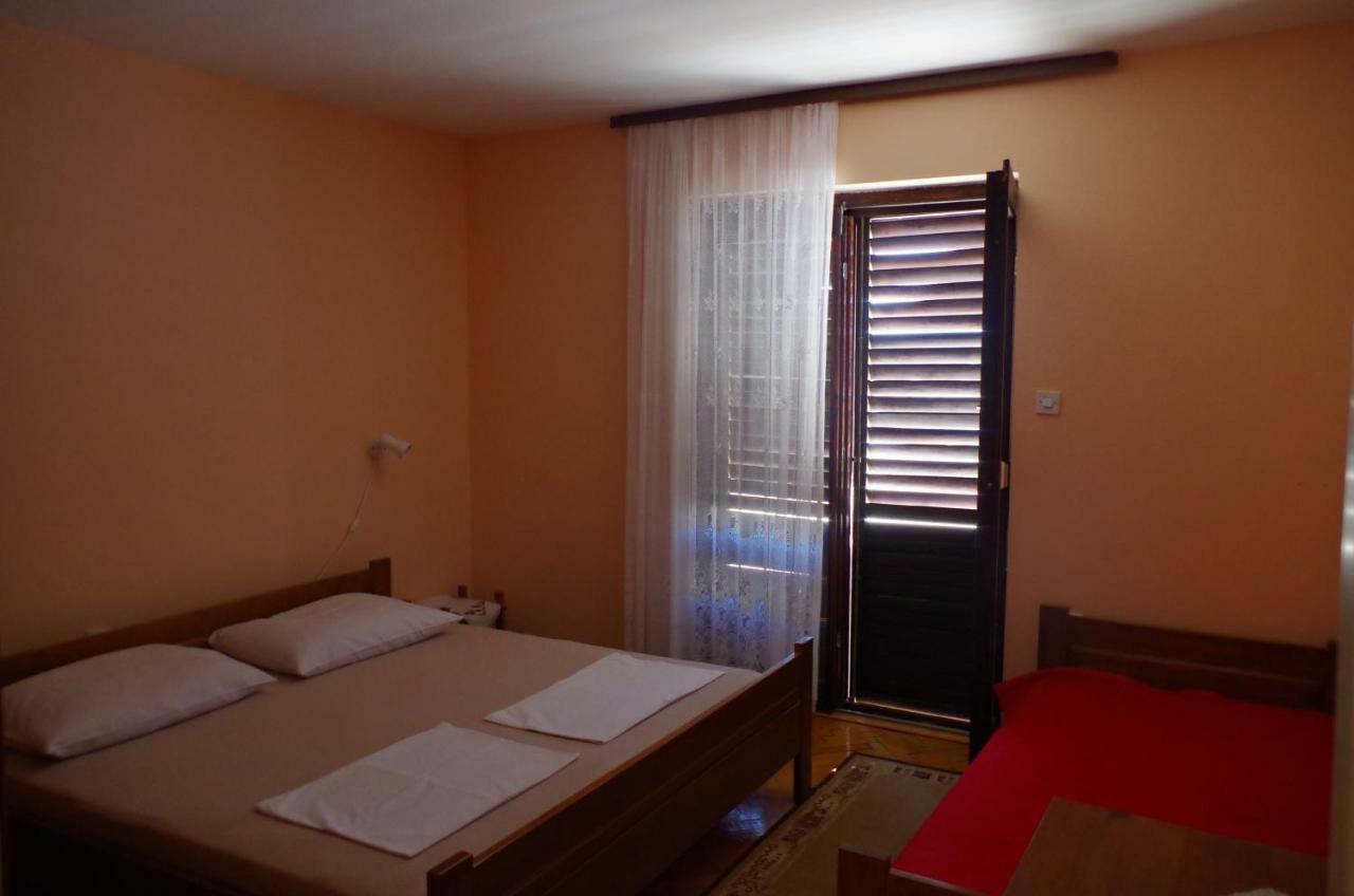 Apartment Lukovo - Puskaric Extérieur photo